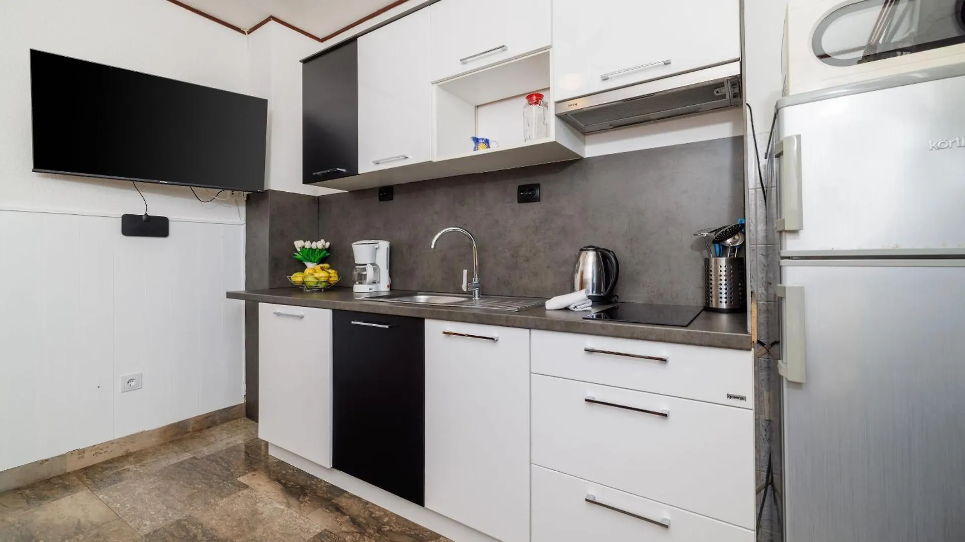 Apartment Petar Poljice