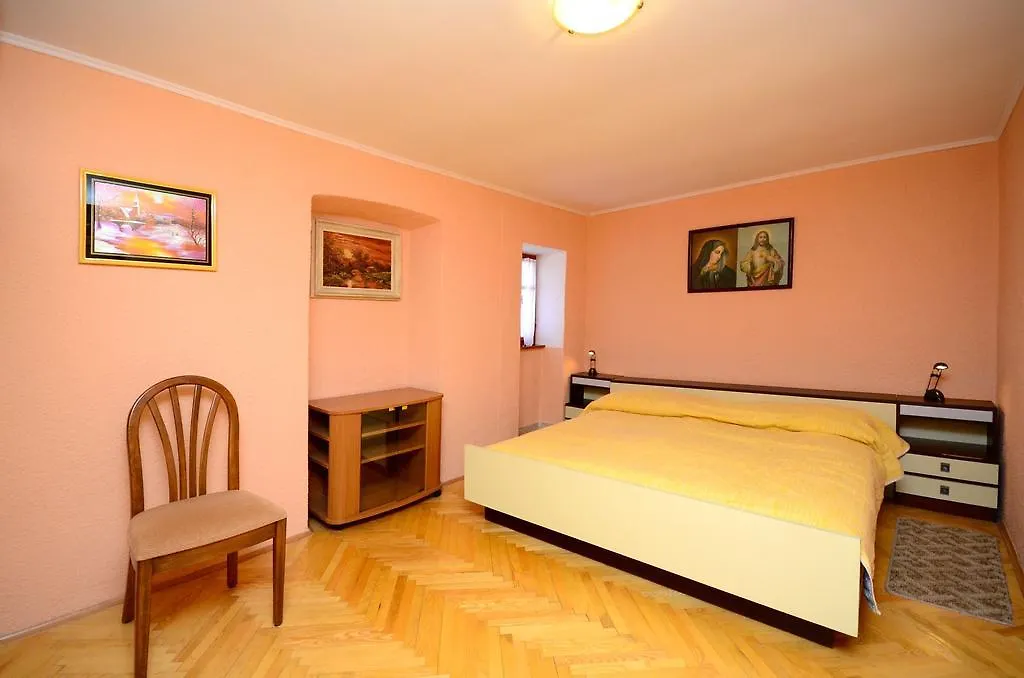 Apartment Petar Poljice 0*, Poljice(Krk)